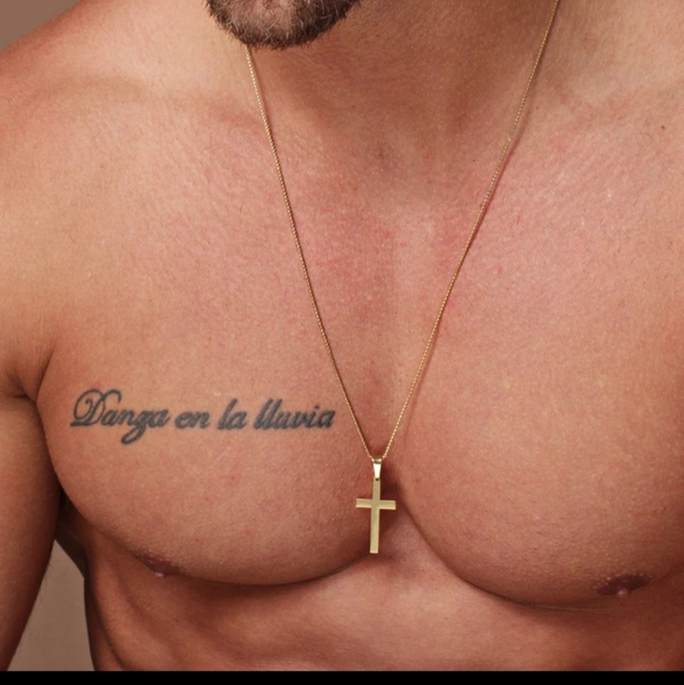 New Men Bodybuilder Cross Gold Coated Necklace Pendant